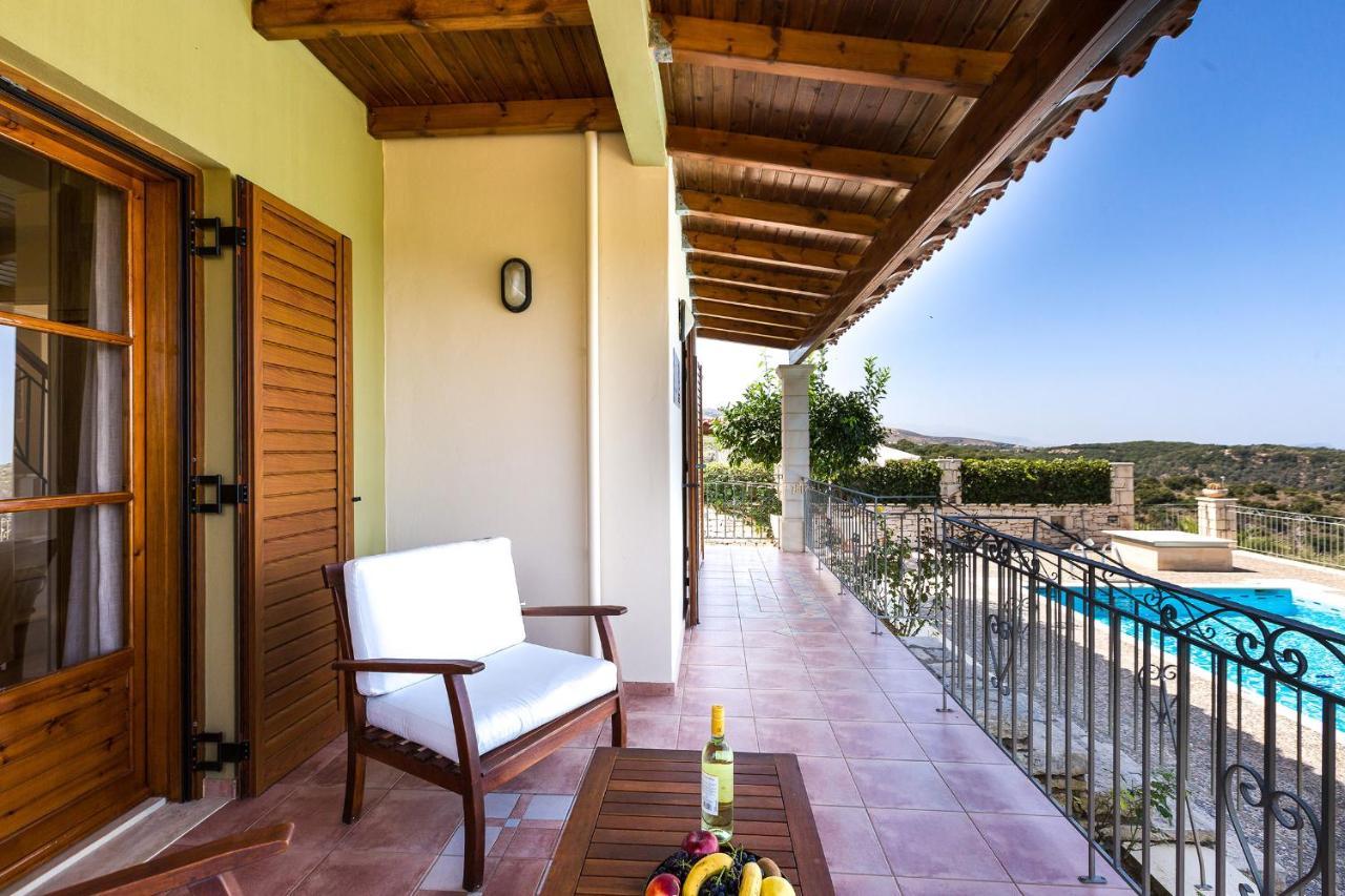 Belvedere Villas Prasiai Экстерьер фото